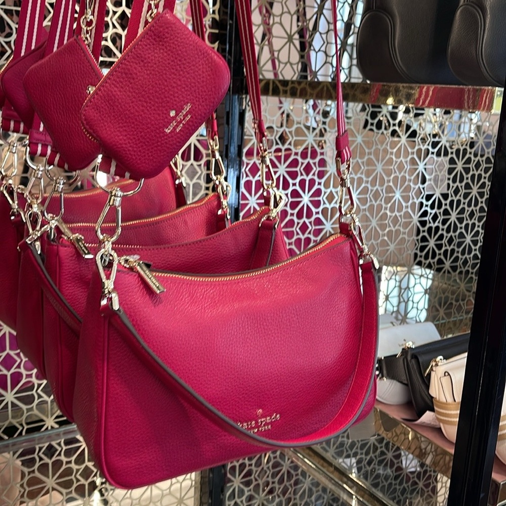 Kate Spade Rosie Shoulder Bag With Tech Attachment AirPod 
Renaissance Rosie
NWT - Picture 5 of 16